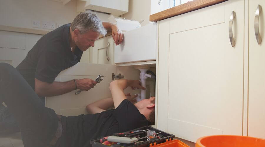 Professional burst pipe repair services in Frankfort, IL